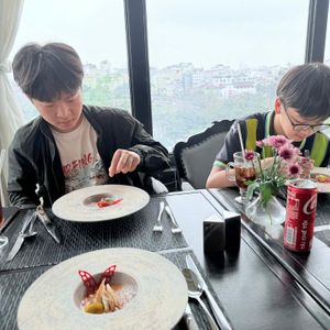 Khách sạn La Sinfonia Del Rey Hanoi