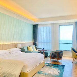 Holiday Inn Resort Hồ Tràm Beach