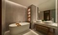 Deluxe Hướng Phố 1 giường lớn