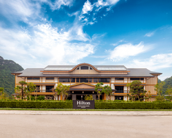 Hilton Quang Hanh Onsen Resort - Quảng Ninh