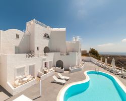 Khách sạn Artemis Suites Santorini