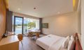 Lake View Sun Lounge King