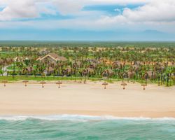 Carabeach Retreat Cam Ranh