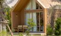 Bungalow Hướng Vườn