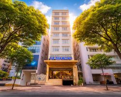 Khách sạn G8 Diamond Sài Gòn