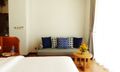 Suite 1 BR Garden