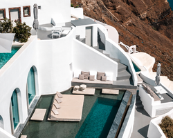 Khách sạn Echoes Luxury Suites Santorini
