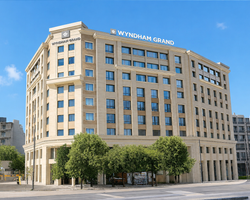 Khách sạn Wyndham Grand Athens