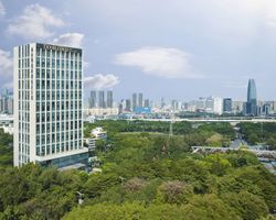 DoubleTree by Hilton Shenzhen Nanshan Hotel & Residences Thâm Quyến