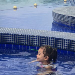 Khách sạn Quinter Central Nha Trang