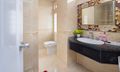 Nhà tắm Panorama Pink Suite