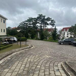 Khách sạn Dalat Palace