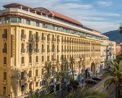 Khách sạn Anantara Plaza Nice