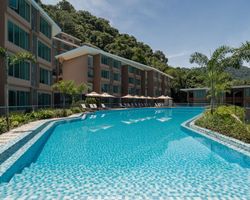 Khách sạn Wyndham Garden Phuket Kamala