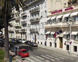 Khách sạn Mercure Nice Marche aux Fleurs