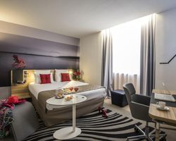 Khách sạn Novotel Nice Centre Vieux