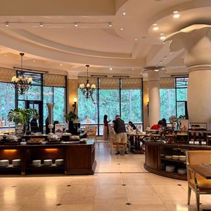 Dalat Edensee Lake Resort & Spa